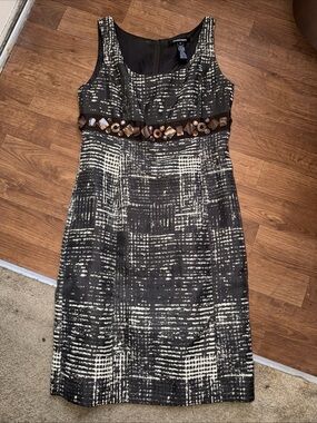 Ellen Tracy Black and Cream Beaded-Waist Midi Sheath Dress